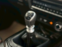 ISUZU D-MAX CAB4 VCROSS 3.0ZP MT 4WD(Euro5) ปี2024 ราคา899,000บาท