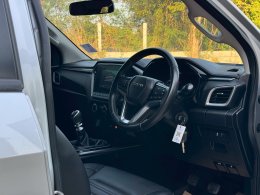 ISUZU D-MAX CAB 4 1.9 HI-LANDER Z MT(AB/ABS) ปี2022 ราคา649,000บาท