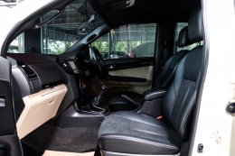 ISUZU D-MAX CAB 4 HILANDER 1.9 Z-PRESTIGE DDI ปี2019 ราคา 579,000 บาท