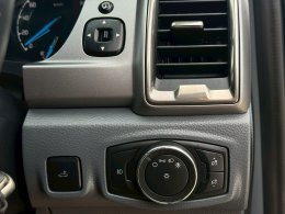 FORD RANGER 2.2 XLT AT ปี2017 ราคา 449,000 บาท