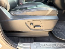 FORD EVEREST ปี2018 ราคา649,000 บาท