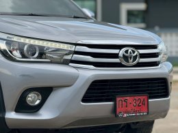 TOYOTA HILUX REVO DUAL CAB 2.4 PRERUNNER G AT ปี2017 ราคา549,000บาท