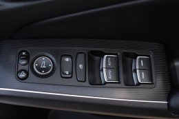 HONDA CIVIC 1.5 EL+ CVT FE ปี2022 ราคา829,000บาท