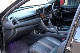 HONDA CIVIC 1.5 TURBO RS CVT HATCH ปี21 ราคา 829,000 บาท
