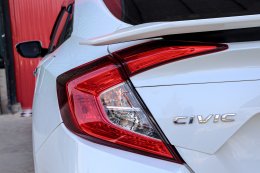 HONDA CIVIC 1.8 EL I-VTEC (AB/ABS) ปี2017 ราคา 569,000 บาท