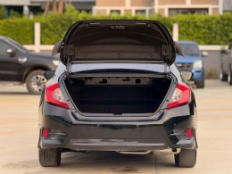 HONDA CIVIC 1.8 E IVTEC (AB/ABS) ATปี2017 ราคา 569,000 บาท