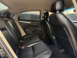 HONDA CIVIC 1.8 E IVTEC (AB/ABS) ATปี2017 ราคา 569,000 บาท