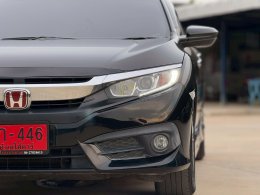 HONDA CIVIC 1.8 E IVTEC (AB/ABS) ATปี2017 ราคา 569,000 บาท