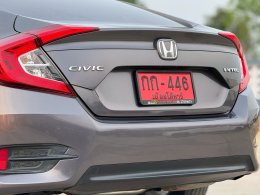 HONDA CIVIC 1.8 E I-VTEC CVT FC ปี 2018 ราคา 559,000 บาท