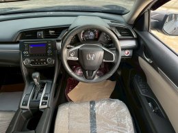 HONDA CIVIC 1.8 E I-VTEC CVT FC ปี 2018 ราคา 559,000 บาท
