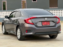 HONDA CIVIC 1.8 E I-VTEC CVT FC ปี 2018 ราคา 559,000 บาท