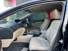 HONDA CIVIC 1.8 E I-VTEC (AB/ABS) ปี2014 ราคา339,000บาท