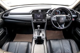 HONDA CIVIC FC 1.8 EL ปี2017 ราคา539,000บาท มือสอง