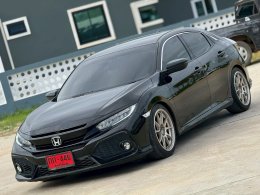 HONDA CIVIC FK 1.5 TURBO CVT HATCH ปี2017 ราคา729,000บาท