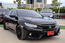 HONDA CIVIC FK 1.5 TURBO CVT HATCH ปี2017 ราคา799,000บาท มือสอง
