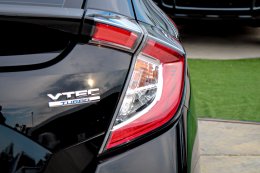 HONDA CIVIC FK 1.5 TURBO CVT HATCH ปี2017 ราคา799,000