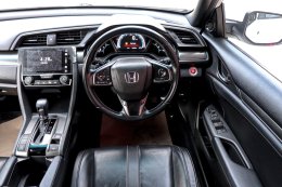 HONDA CIVIC FK 1.5 TURBO ปี2017 ราคา799,000บาท มือสอง