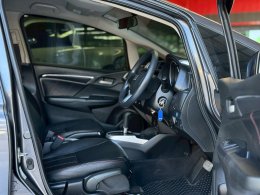 HONDA JAZZ 1.5 AT ปี2016 ราคา359,000บาท