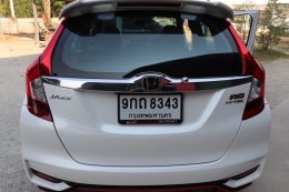 HONDA JAZZ 1.5 RS I-VTEC CVT HATCHปี19 ราคา 499,000บาท