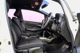 HONDA JAZZ 1.5 RS I-VTEC ปี2018 ราคา599,000บาท