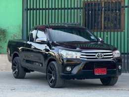 TOYOTA HILUX REVO SMART CAB 2.4 E MT (AB/ABS) ปี2017 ราคา379,000บาท