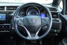 Honda jazz 1.5 RS I-VTEC CVT ราคา 569,000 บาท