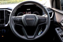 ISUZU D-MAX CAB4(NEW) 1.9 L AT(DA) ปี2022 ราคา 819,000 บาท