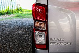 ISUZU D-MAX CAB4 (NEW) 1.9 S MT ปี2020 ราคา639,000บาท