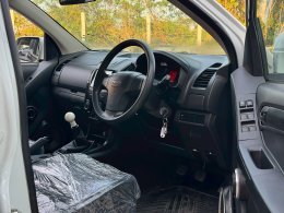 ISUZU D-MAX CAB 4 1.9 S MT ปี2018 ราคา399,000บาท