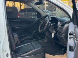 ISUZU D-MAX CAB 4 1.9 (S) MT  ปี2017 ราคา 429,000บาท