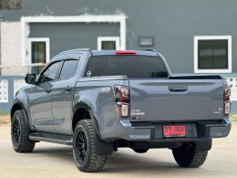 ISUZU D-MAX CAB 4 3.0 VCROSS M 4WD ATปี2023/ ราคา 899,000 บาท
