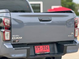 ISUZU D-MAX CAB 4 3.0 VCROSS M 4WD ATปี2023/ ราคา 899,000 บาท