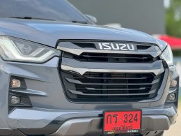 ISUZU D-MAX CAB 4 3.0 VCROSS M 4WD ATปี2023/ ราคา 899,000 บาท