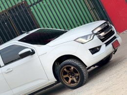 ISUZU D-MAX SPACECAB  1.9 L  (DA) MT  ปี2019 ราคา459,000บาท