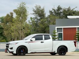 ISUZU D-MAX SPACECAB 3.0 S MT (AB/ABS) ปี2021 ราคา429,000บาท