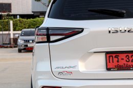 ISUZU MU-X 1.9 ACTIVE AT ปี 2022 ราคา 949,000บาท