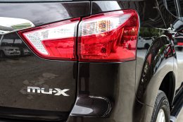 ISUZU MU-X 3.0 4WD AT (NAVI) ปี2017ราคา 799,000บาท