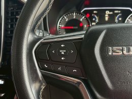 ISUZU MU-X 3.0 Ultimate AT ปี 2021 ราคา 999,000บาท