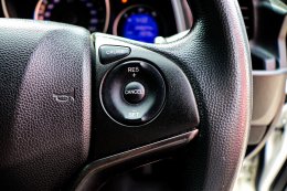 HONDA JAZZ 1.5 RS I-VTEC CVT HATCH ปี2017ราคา599,000 บาท