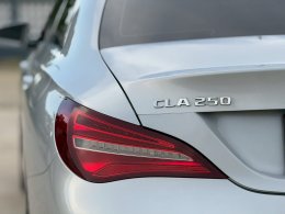 MERCEDES BENZ CLA250amg 2.0 ปี2017 ราคา899,000บาท