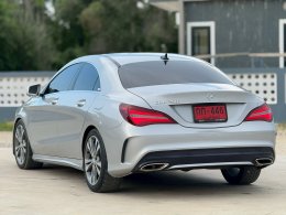MERCEDES BENZ CLA250amg 2.0 ปี2017 ราคา899,000บาท
