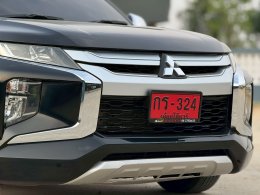 MITSUBISHI TRITON DUAL CAB 2.5 GLX MT ปี19 ราคา 429,000 บาท