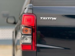 MITSUBISHI TRITON DUAL CAB 2.5 GLX MT ปี19 ราคา 429,000 บาท