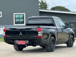 MITSUBISHI TRITON EXT. CAB 2.5 GLX MT ปี2022 ราคา439,000บาท