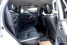 PAJERO 2.4 GT PREMIUM 4WD (AB/ABS) ปี2016 ราคา 679,000บาท