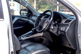 PAJERO 2.4 GT PREMIUM 4WD (AB/ABS) ปี2016 ราคา 679,000บาท
