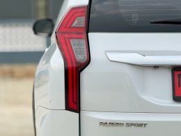 PAJERO SPORT 2.4 GT Premium 4WD AT ปี2020 ราคา 999,000บาท