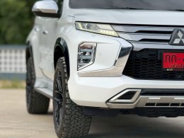 MITSUBISHI PAJERO SPORT 2.4 GT Premium 4WD AT ปี2020 ราคา999,000บาท