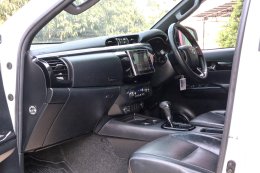 REVO DOUBLE CAB PRERUNNER 2.4 G AT ปี2018/ ราคา 679,000 บาท 