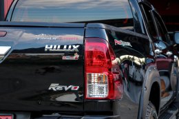 TOYOTA REVO DUAL CAB 2.4 PRERUNNER J PLUS MT ปี2019 ราคา499,000บาท มือสอง